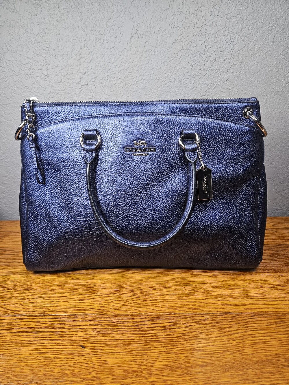 Coach Mia Satchel - Picture 1 of 15